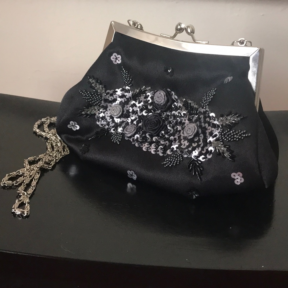 Black Beaded Floral Evening Bag